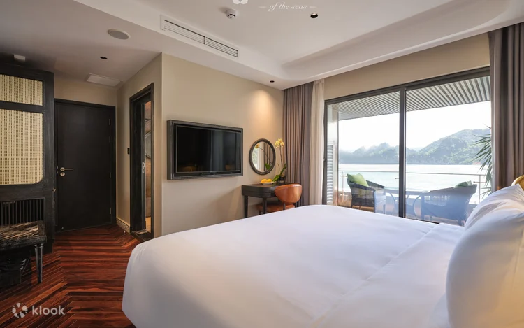 Elite of The Seas 2D1N Cruise: Ha Long Bay & Lan Ha Bay